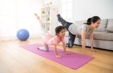 Redakan Stres Dengan Yoga!