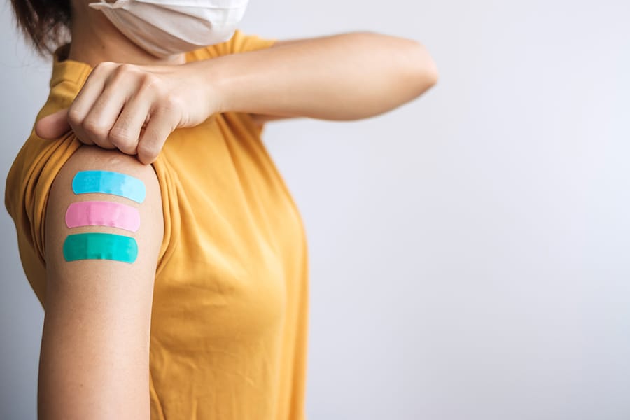 Bagaimana Vaksin Booster Dapat Melindungi dari Omicron?