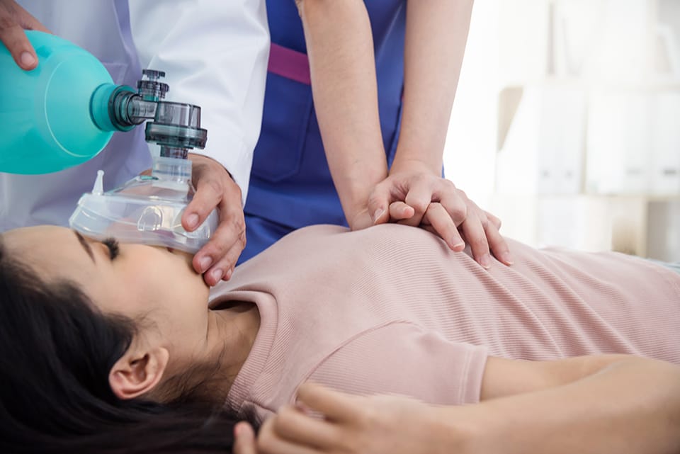 Pertolongan Pertama Asma untuk Diri Sendiri dan Orang Lain