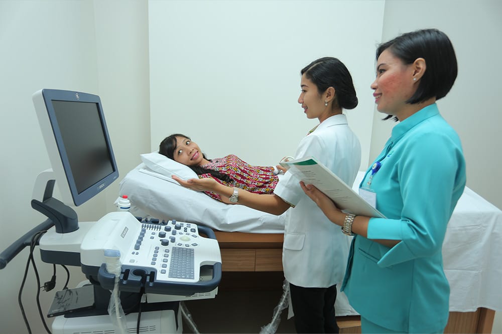 ibu dan anak ibu dan anak