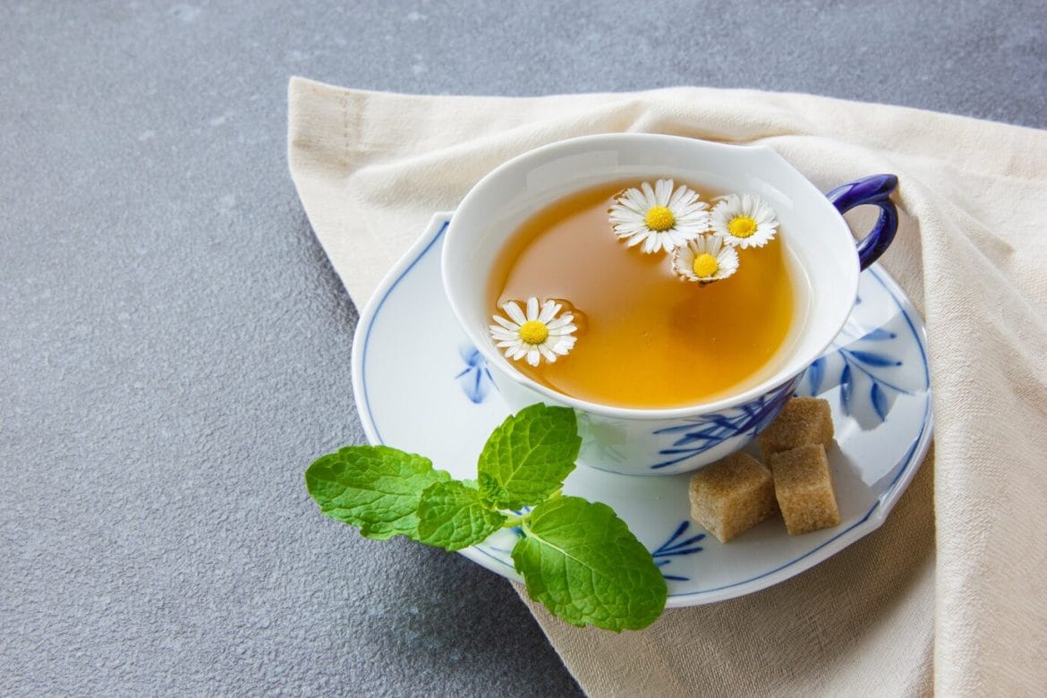 teh chamomile obat diare alami
