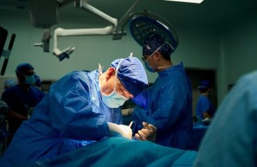 Pusat neurosurgery