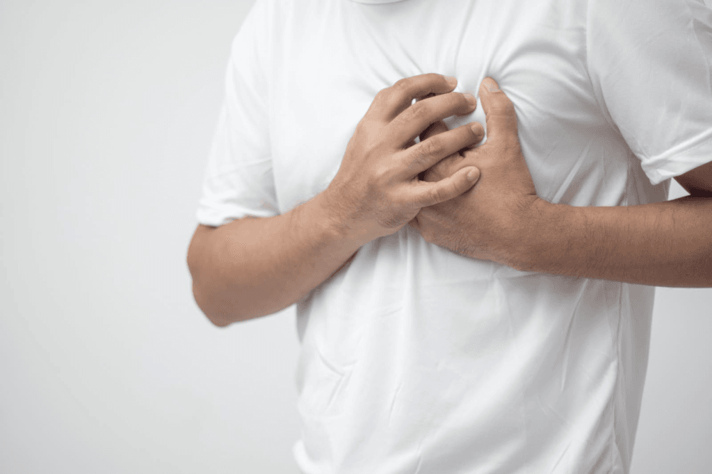 nyeri dada sebelah kiri