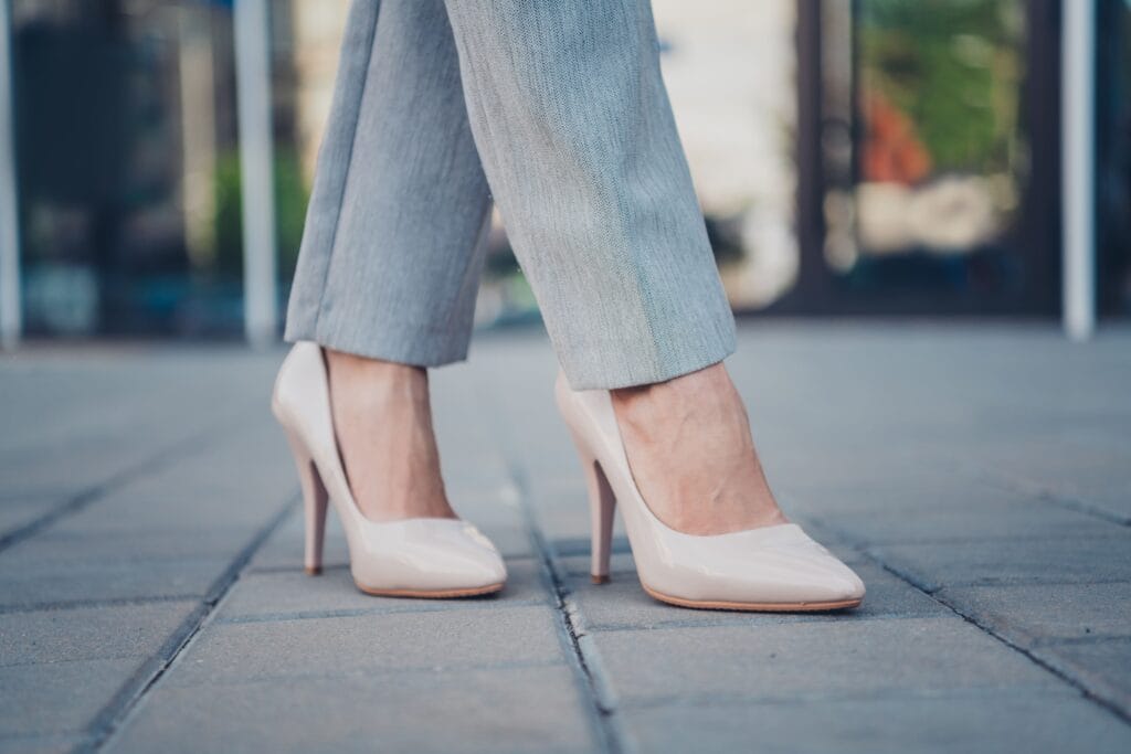 bahaya high heels